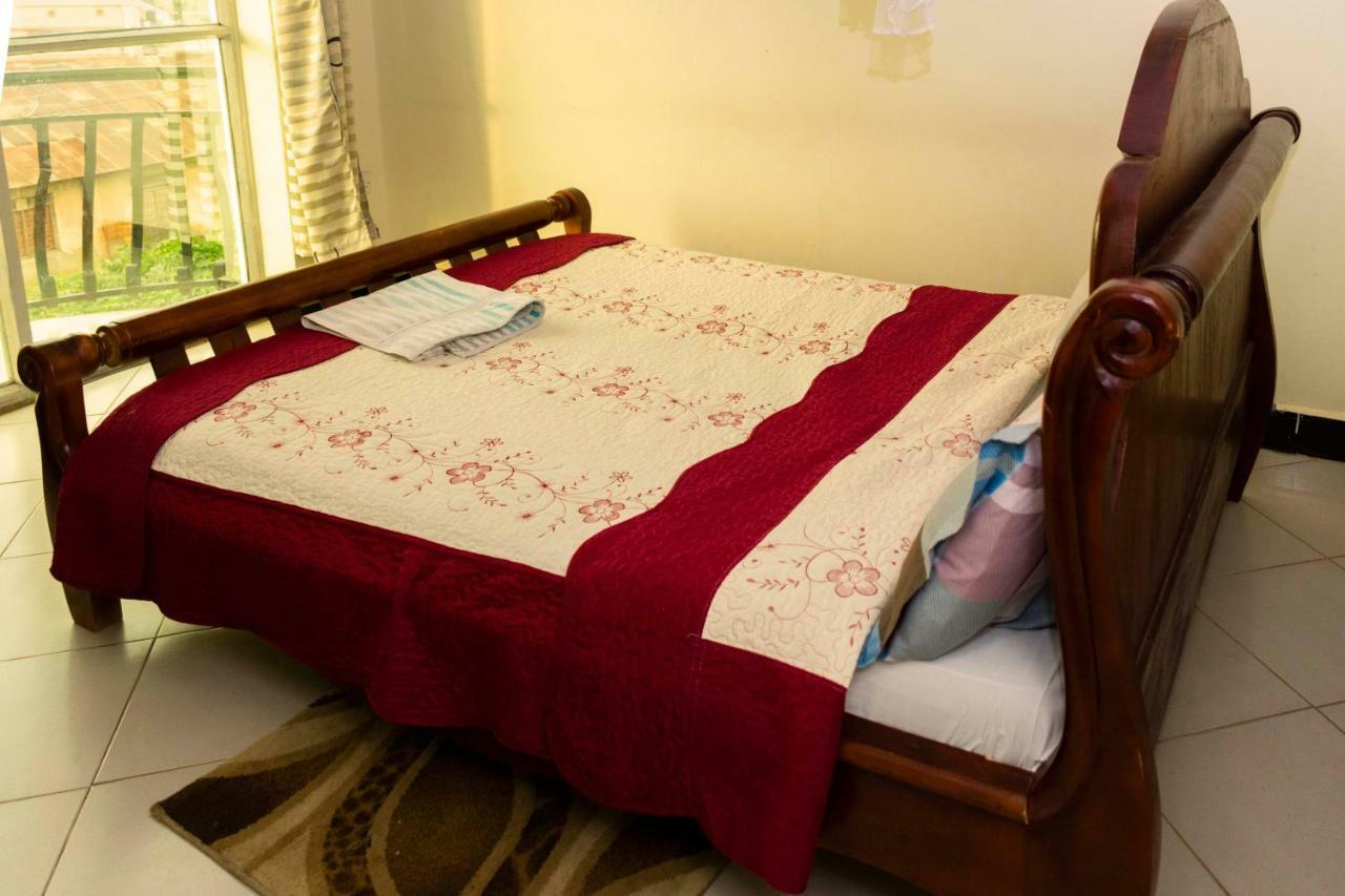 Relief Motel Fort Portal Экстерьер фото